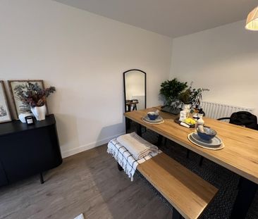 3 bedroom semi-detached house to rent - Photo 4