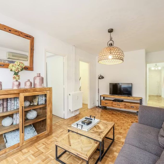 Calle de Mazarredo, Madrid, Community of Madrid 28005 - Photo 1