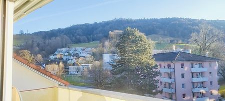 GENEROUS, CENTRAL LOCATION - Foto 4