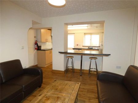 5 bedroom terraced house to rent - Photo 2