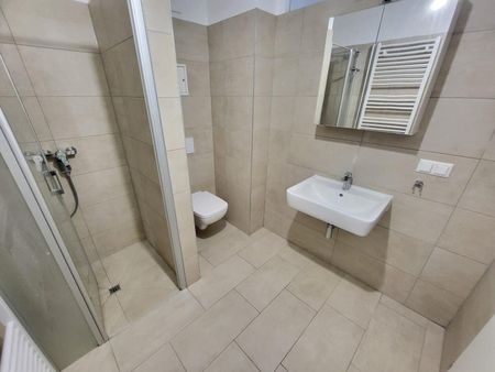 STILVOLLE 2-ZIMMER-WOHNUNG I CA. 48 QM I RUHIGE TOPLAGE I ROTO IMMOBILIEN - Foto 2