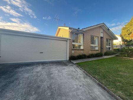 2 Bedroom unit close to Parks and Hospital - Photo 4