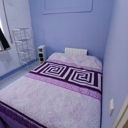 Carrer de Montserrat de Casanovas, Barcelona, Catalonia 08032 - Photo 5