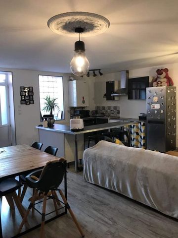 Location Appartement 4 pièces 77m² LE CREUSOT 71200 - Photo 5