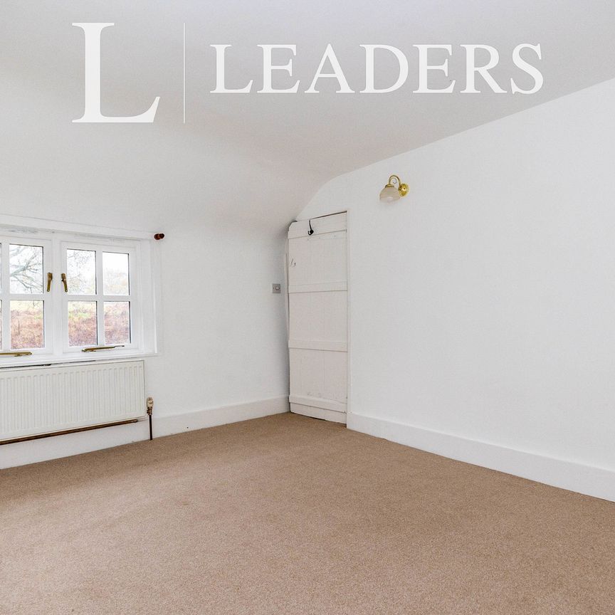 2 bedroom house to rent Guildford Lane Cottages, Guildford Lane, Guildford, GU5 - Photo 1