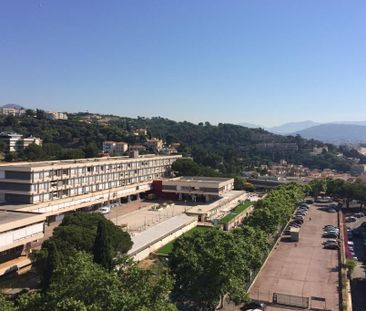 Location Appartement 2 pièces 52m² NICE 06200 - Photo 1