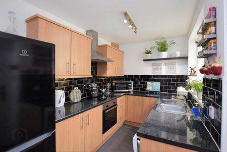 13 Ferguson Drive, Belfast, BT4 2AZ - Photo 5