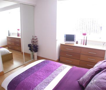2 bedroom semi-detached house to rent - Photo 5