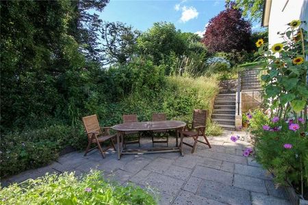 Keep Cottage, Bridstow, Ross-on-wye, Herefordshire, HR9 - Photo 3