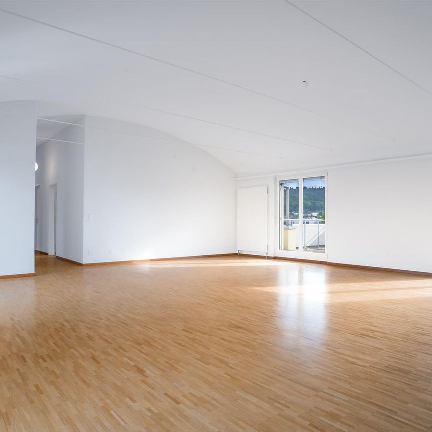 Attikawohnung in Regensdorf - Foto 1