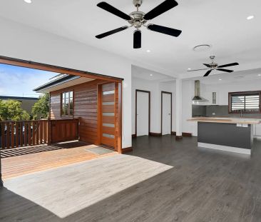“A Home for Everyone with all the extras” - Photo 1
