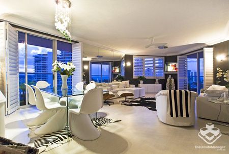 STUNNING VIEWS FROM THIS IMMACULATE TWO BEDROOM + STUDY MODERN APARTMENT - Photo 3