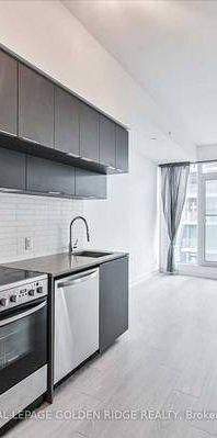 Dundas St E/Jarvis St Bright +Spacious 1Bdrm +Den As 2nd Bdrm 1Locker - Photo 1