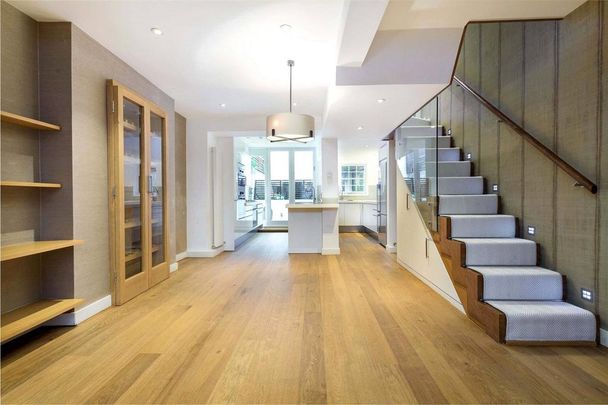 3 bedroom terraced house to rent - Photo 1