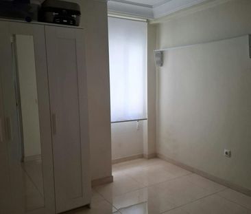 Piso de alquiler en C. Bocanegra, La Luz - El Torcal - Photo 2