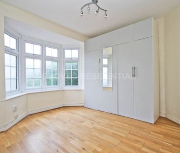 Price £3,100 pcm - Available Now - Unfurnished - Photo 2