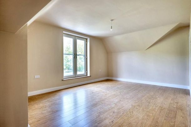 4 bedroom detached house to rent - Photo 1