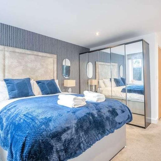 Grade Close, Elstree, WD6 - Photo 1