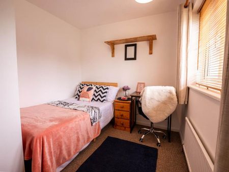 6 bedroom house to rent - Photo 5