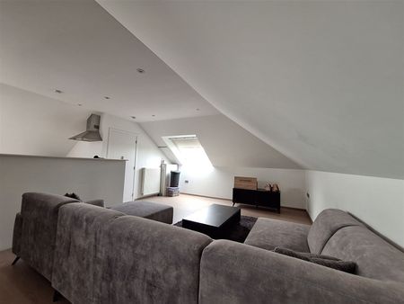 Ruim dakappartement met 2 slpk's - Photo 2