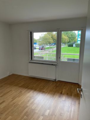 Ragnvallagatan, Helsingborg - Photo 1