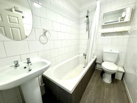 Bridge Terrace, Southampton - Photo 5