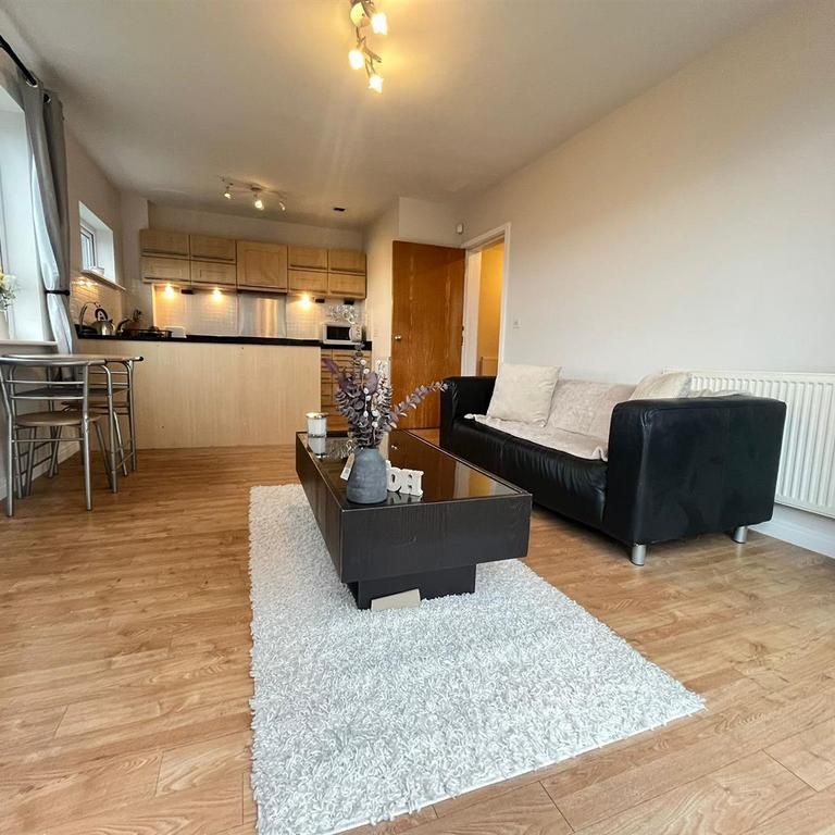 1 bedroom apartment to rent - Photo 1