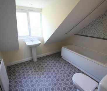 Union Street, Farnborough, Hampshire, GU14 - Photo 5