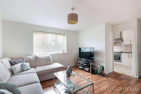 Tarplett House, John William Close, SE14 - Photo 2