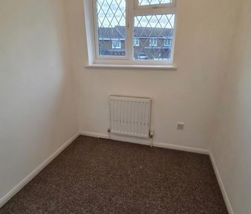 3 Bed Semi-Detached House, Dunsmore Road, LU1 - Photo 1