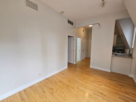 For Lease - 524 Yonge Street Unit# 300, Toronto, Ontario - Photo 5