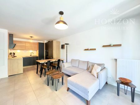 Location Appartement 3 pièces 59m² THONON LES BAINS 74200 - Photo 2