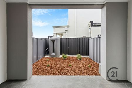 Brand New 3 Bedroom Townhouse - Photo 3