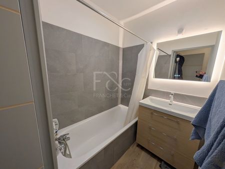 T2 de 39 m² - rue Joliot Curie à Tassin La Demi Lune - Photo 3