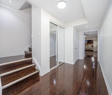 For Lease - 23 Mellowood Avenue Unit# Basement, Brampton, Ontario - Photo 4