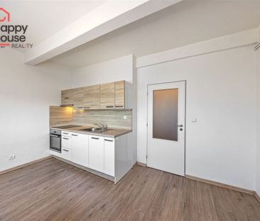 Pronájem bytu 1+1 50 m² - Photo 3