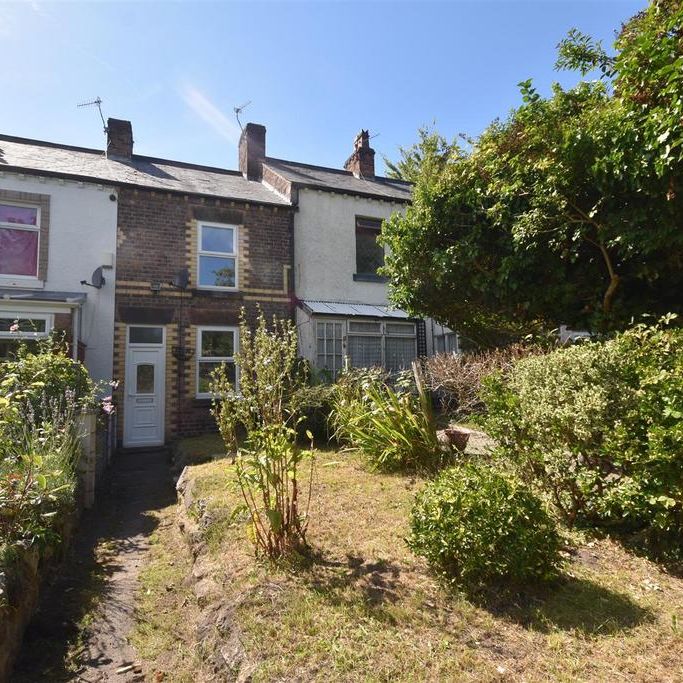 2 bedroom terraced house to rent - Photo 1