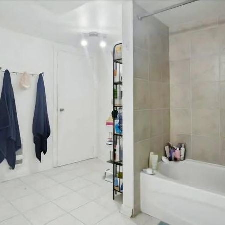 3 et demi meublé tout inclus - Photo 4