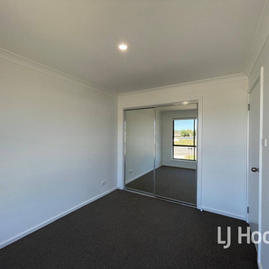 Modern, Brand New Unit - Photo 1