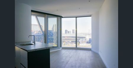 2 Bedroom 2 Bathroom in West Side Place, Tower 2 with Great View！！ - Photo 5