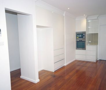 Spacious 2 Bedroom Unit with Heating / Cooling & Lu Garage - Photo 6