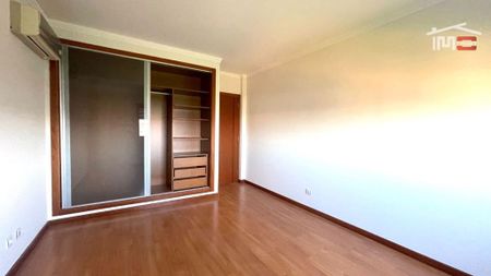 3 bedroom luxury Apartment for rent in Montijo, Portugal - Photo 2