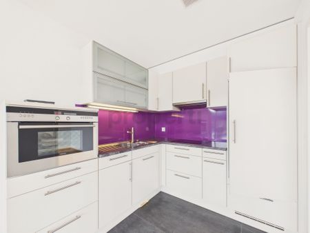 Newly renovated 2.5-room condominium with Minergie standard, Safenwil - Foto 2