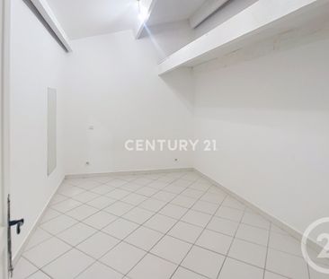 Location Appartement 2 pièces 37m² AUBAGNE 13400 - Photo 5