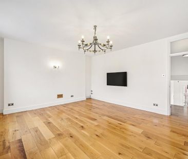 3 bedroom flat to rent - Photo 2