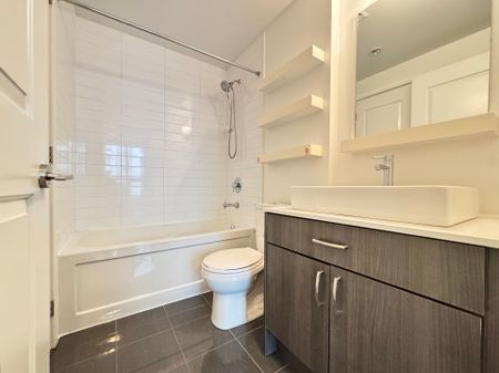 For Lease - 9191 Yonge Street Unit# SW812, Richmond Hill, Ontario - Photo 3