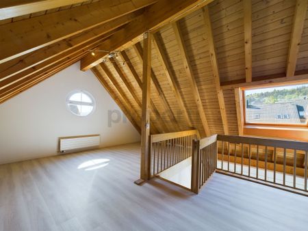 Grosszügige 4.5-Zimmer Maisonette-Wohnung in Dällikon - Photo 4