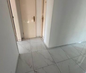 gepflegte Wohnung steht zu vermieten - Photo 1