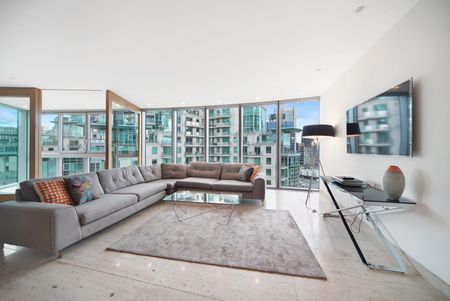 2 bed apartment to rent in St. George Wharf, London, SW8 - Photo 4