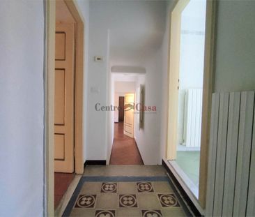 Ampio appartamento con terrazzino libero da metà marzo 2026 ! - Photo 6